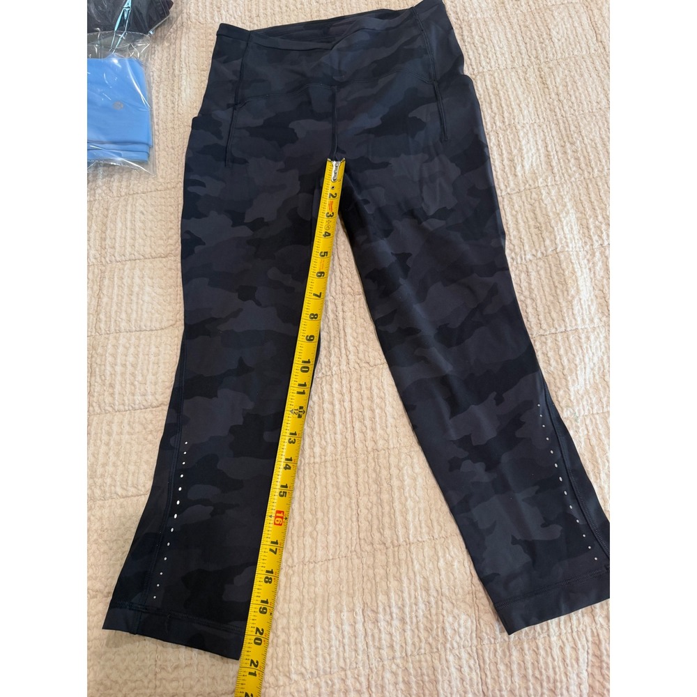 lululemon Align™ High-Rise Crop 21" size 6 - Picture 7 of 8